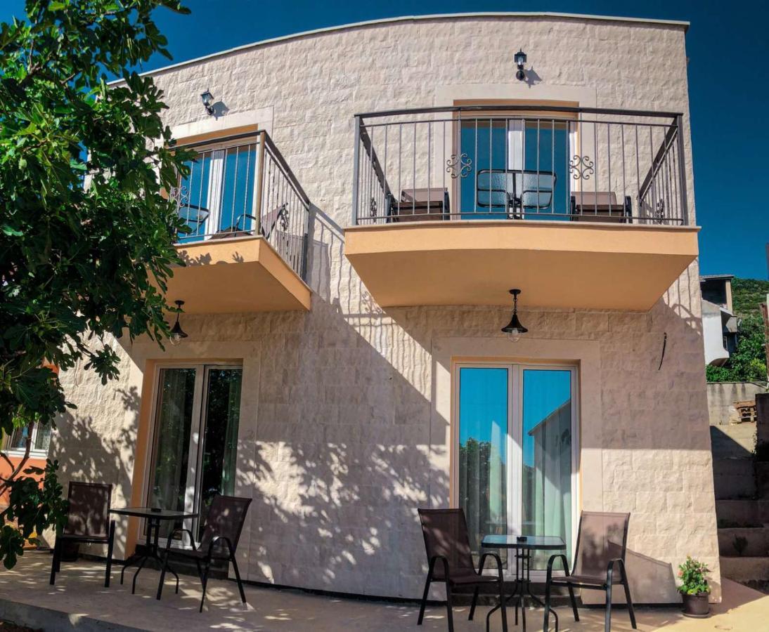 Apartmani Cupara Tivat Exterior foto